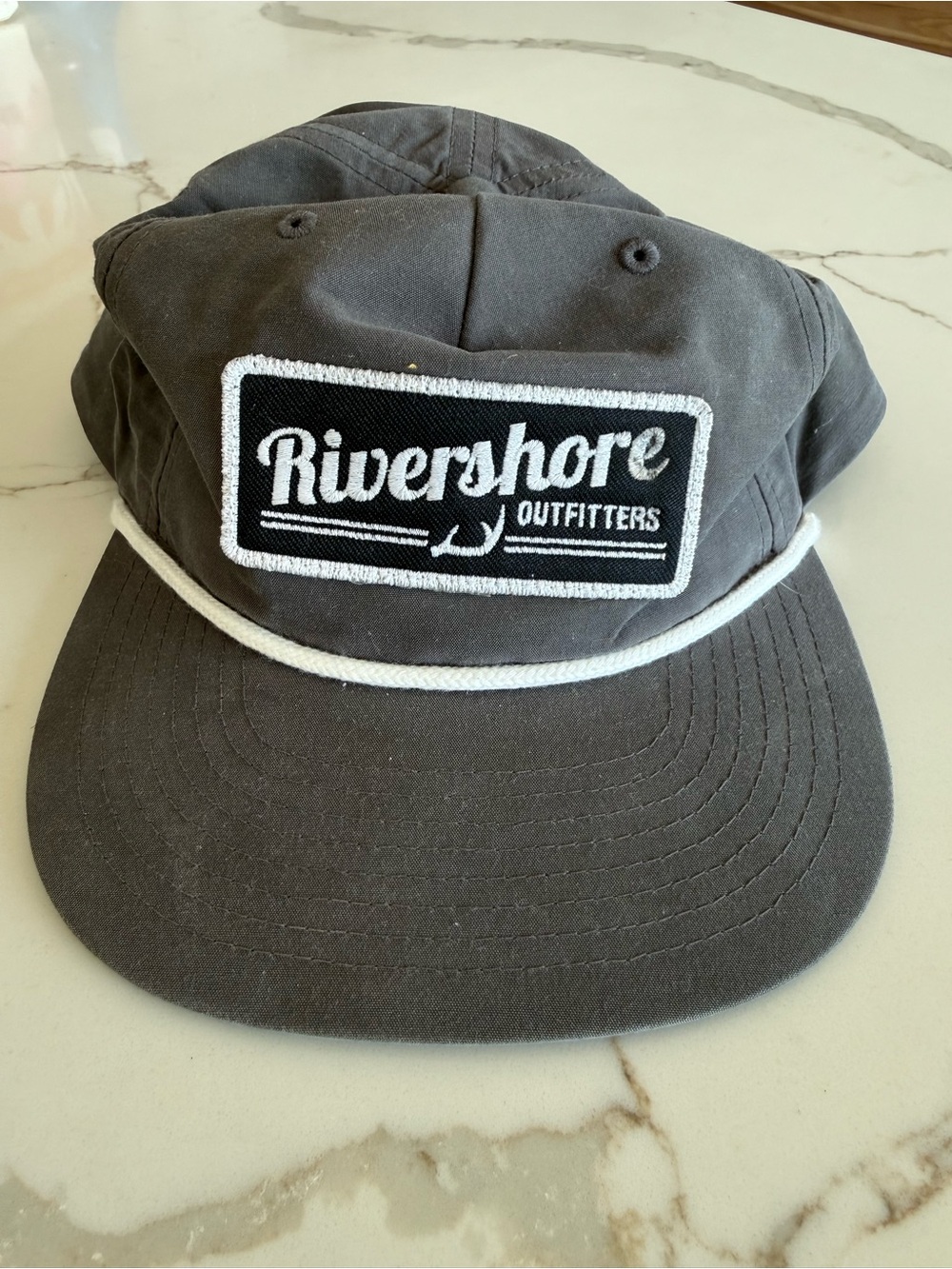 Rivershore Outfitters Men’s Gray Rope-Trim Cap